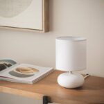 Scandinavische tafellamp van keramiek - met stoffen kap - E14 - wit - Afbeelding 4