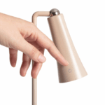 Minimalistische tafellamp - LED - oplaadbaar - dimbaar - 36 cm hoog - camel - Afbeelding 2