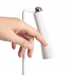 Minimalistische tafellamp - LED - oplaadbaar - dimbaar - 36 cm hoog - wit - Afbeelding 2