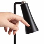 Minimalistische tafellamp - LED - oplaadbaar - dimbaar - 36 cm hoog - zwart - Afbeelding 2