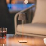 Moderne draagbare tafellamp - oplaadbaar - LED - dimbaar - 24 cm hoog - bruin - Afbeelding 2