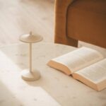 Draagbare tafellamp - LED - USB oplaadbaar - dimbaar - 18 cm hoog - beige - Afbeelding 4